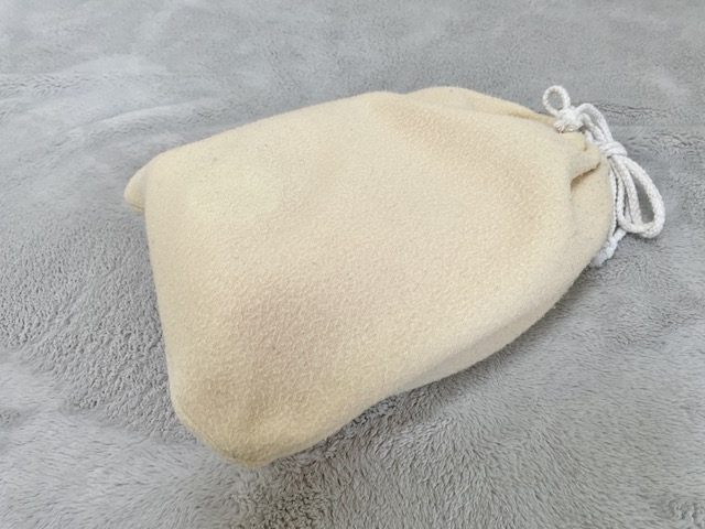 カバーをした湯たんぽ