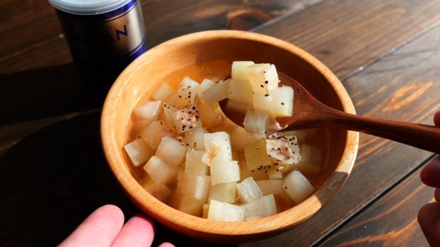 大根とベーコンのコンソメスープ