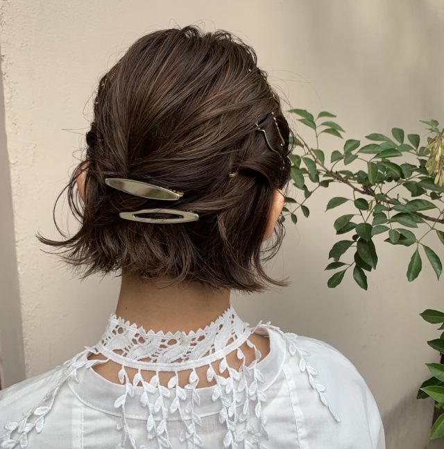 ボブヘアの簡単フォーマルアレンジ