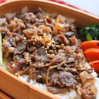 「詰めるだけラクうま」ご飯がすすむ◎甘辛お弁当レシピ3つ