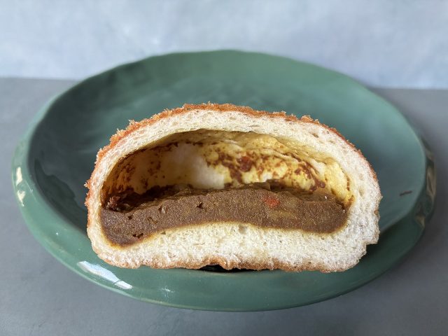 カレーパン 断面
