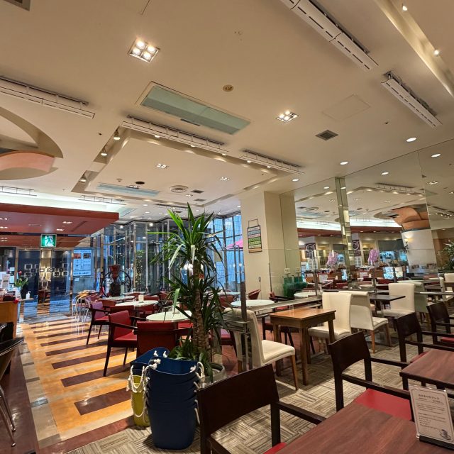 神戸にしむら珈琲 梅田店 店内