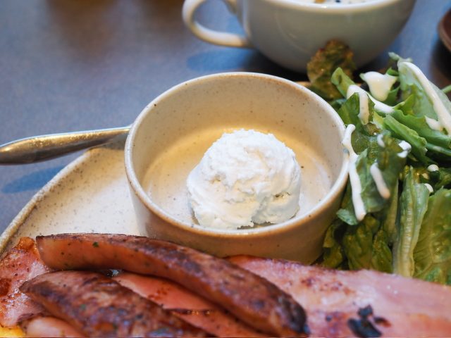 ココナッツクリーム