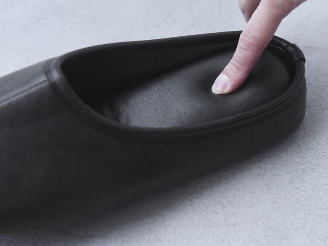 インヒール入り 軽くて履きやすい 携帯スリッパ