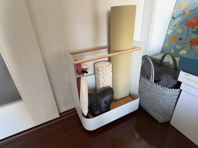 Ordre 立てて収納できる フィットネス収納