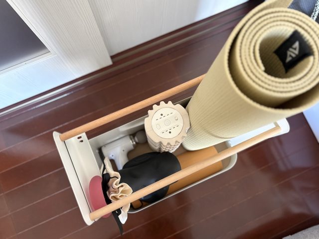 Ordre 立てて収納できる フィットネス収納