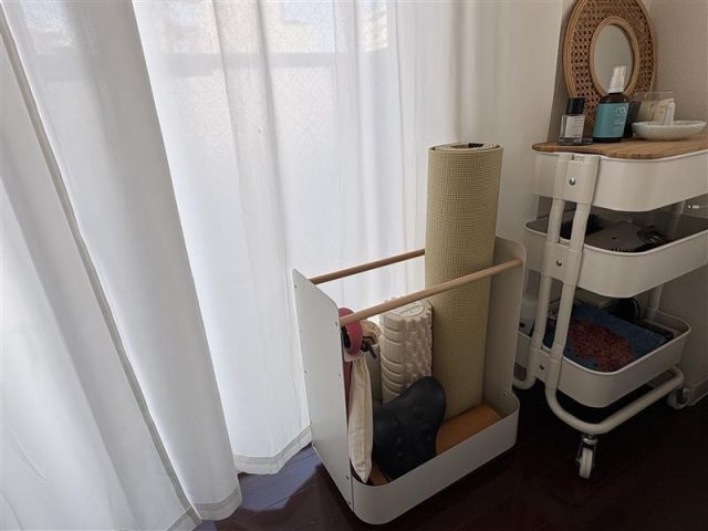 Ordre 立てて収納できる フィットネス収納