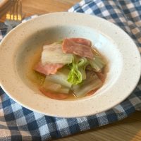 節約＆時短が叶う◎白菜とベーコンのレンジ蒸し朝ごはん