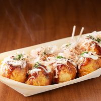 たこ焼きなど「屋台の食べ物」を英語で何と言う？