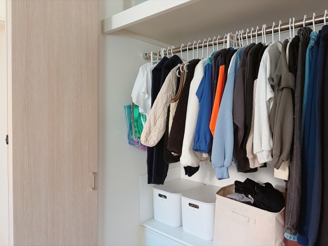 クローゼットの衣類収納