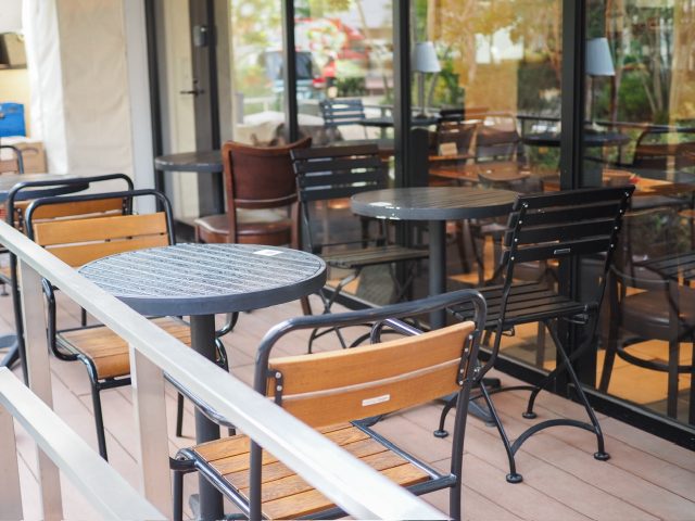 ビストロ ア ラ ドゥマンド テラス席