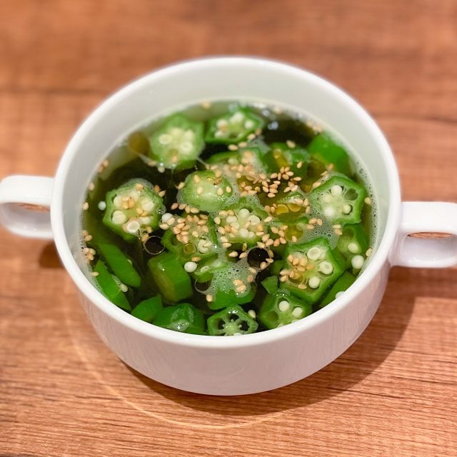 オクラとワカメのワンカップスープ