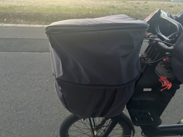 kukka ja puu（クッカヤプー）の拡張できる自転車カゴカバー