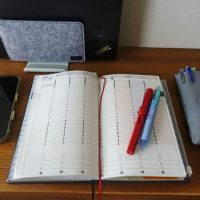 作業スペースがひろがる！「ソニック ノートパソコンスタンド」のある暮らし