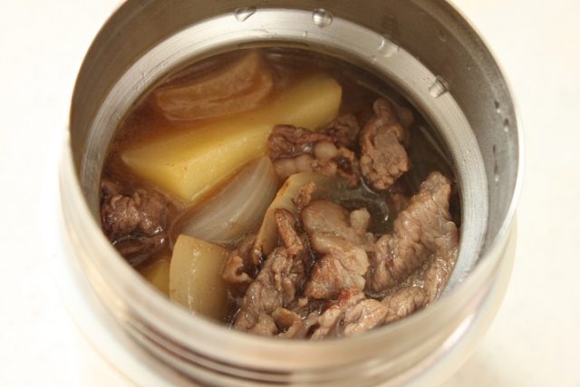 スープジャーで肉じゃが