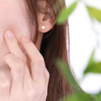 春のくすみ対策に！朝の「透明感アップ」ベースメイクテク