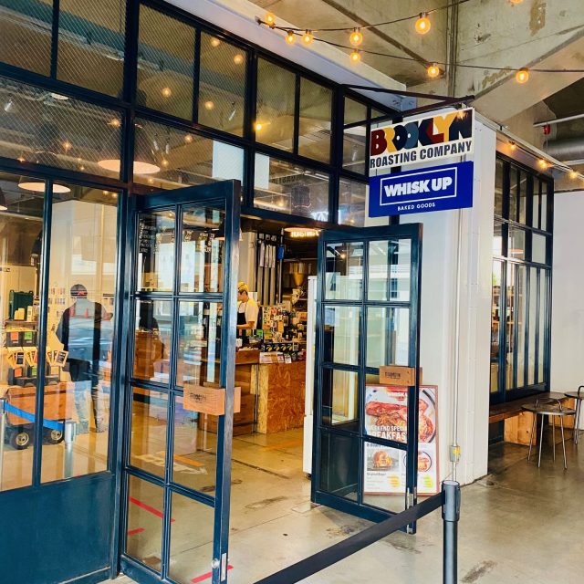 アメリカンな店舗外観