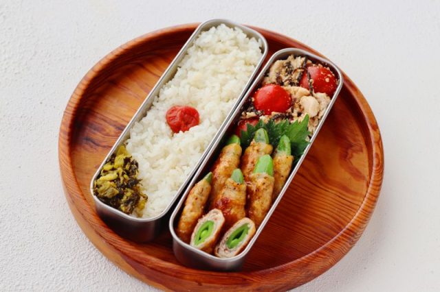 鶏ささみとミニトマトのサラダ