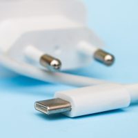 「ご確認ください」って英語でどう言う？