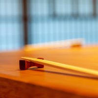 「箸置き」を2単語の英語で言うと？