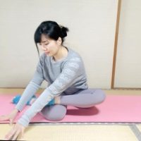 寝る前3ステップでOK！ガチガチのお尻をほぐす簡単ストレッチ