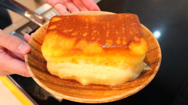 スフレパンケーキ