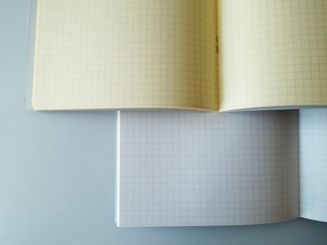 ロルバーンとツバメノートの紙面比較 