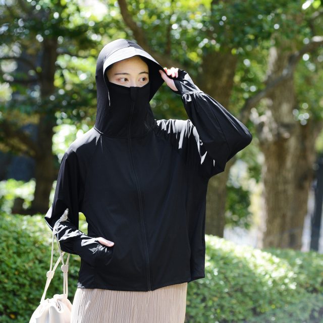 ひんやり 接触冷感 UVカットパーカー