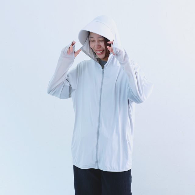ひんやり 接触冷感 UVカットパーカー