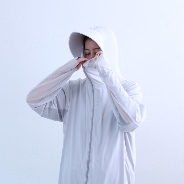 ひんやり 接触冷感 UVカットパーカー