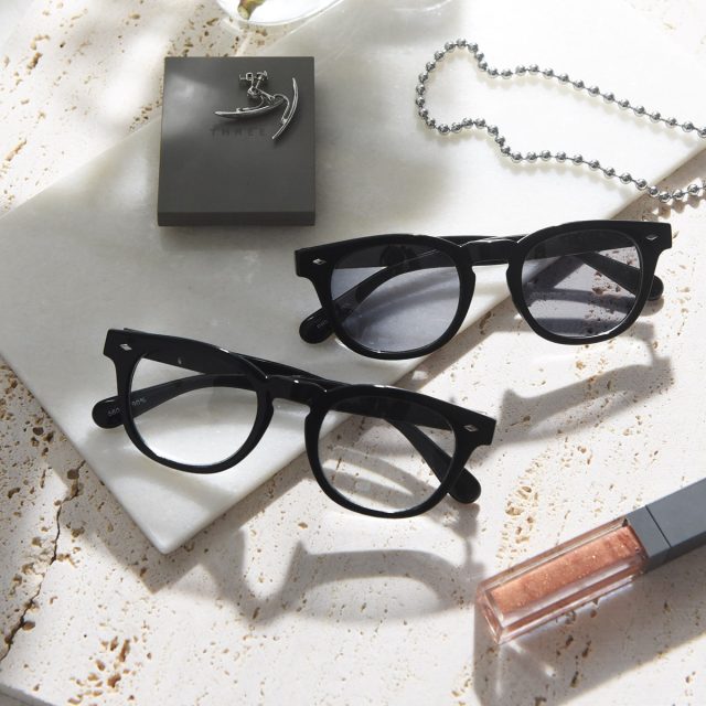 クリアレンズサングラス 調光