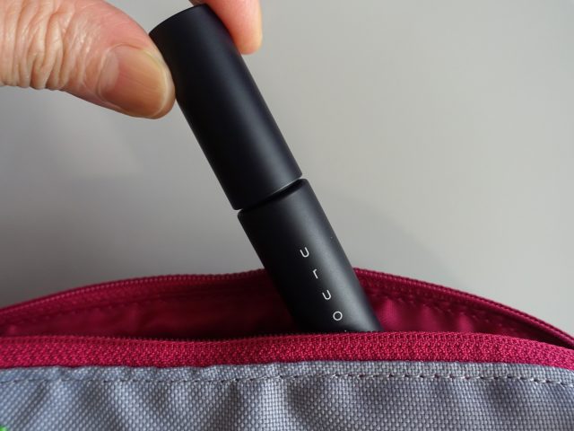 uruotteリタッチヘアマスカラ