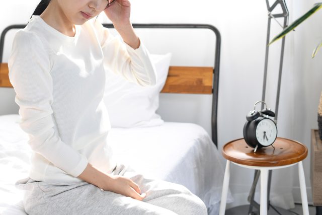 朝 調子が悪い女性