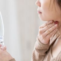 「なんか老けた？」を防ぐ！シミ・たるみ対策に始めたい朝美容3つ