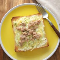 「のせるだけで簡単！」ツナ缶で作る朝ごはんレシピ3つ