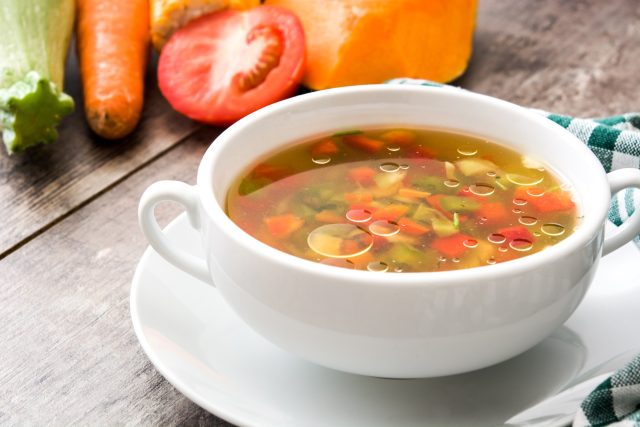 野菜スープ　イメージ