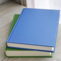 読んだら心が軽くなる！前向きな気持ちになれる本5選