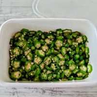 レンジで簡単！朝ごはんに便利な作り置き「万能オクラ」