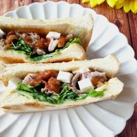 朝ごはんが待ち遠しくなる！さっぱり食べやすい「梅だれ豚しゃぶサンドイッチ」