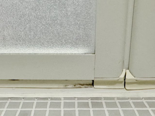 お風呂のカビ