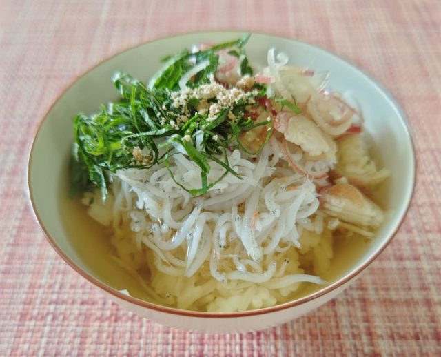 しらすのだし茶づけ