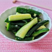 ポリポリ食感がやみつき！「キュウリの浅漬け」2品