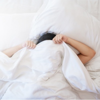 早起きできない自分を責めない。0歳育児中に見直した習慣3つ