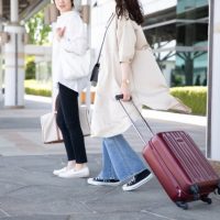 8月は出費が増えがち！「夏休み・帰省・イベント」の出費予告と対策5選