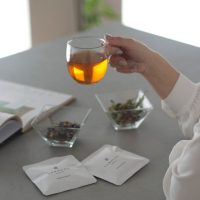 更年期の「なんとなく不調」と向き合う。私を整える朝のセルフケア習慣