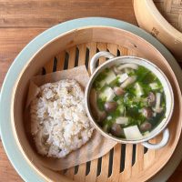 せいろで簡単！「具だくさん味噌汁」と「ごはん」の和朝食