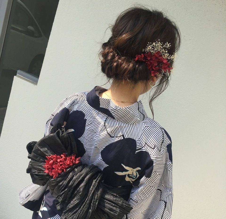 浴衣姿の女性