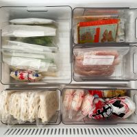 夏本番前に！ニトリの便利収納グッズで「冷凍庫」をすっきり整理