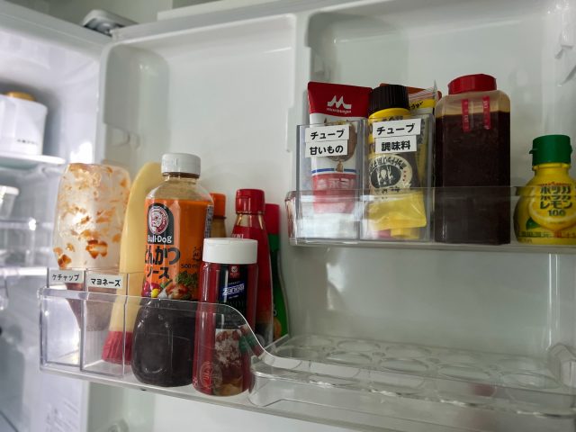 冷蔵庫の扉