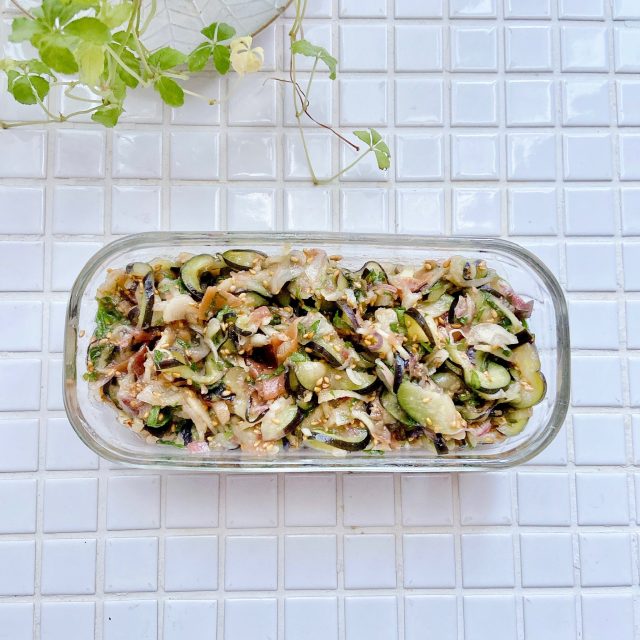 なすと香味野菜の梅和え